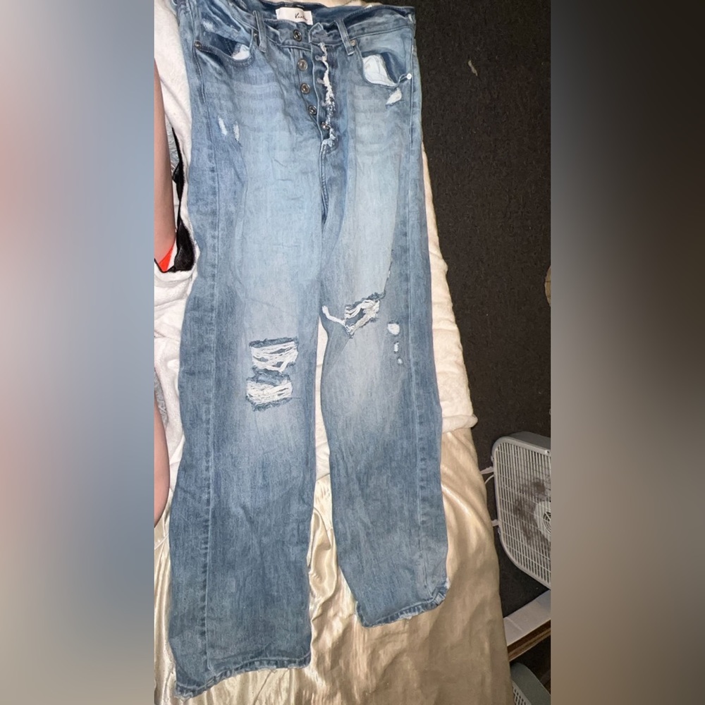 Kancan wide leg high rise jeans size 29